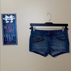 🌜American eagle jean shorts with zippers🌛